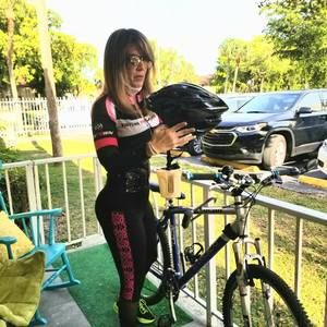 Meet your Posher, Amalia